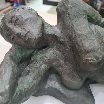 Clay sculpture "Rest"