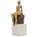 Clay sculpture "Sitting Prety"